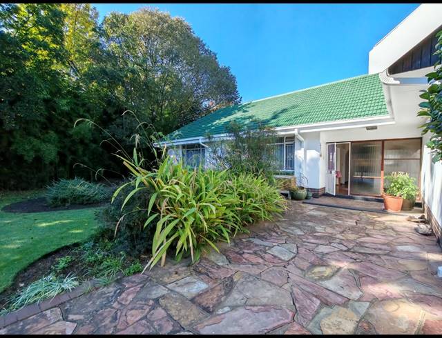 4 BEDROOM HOUSE FOR SALE IN THREE RIVERS PROPER
